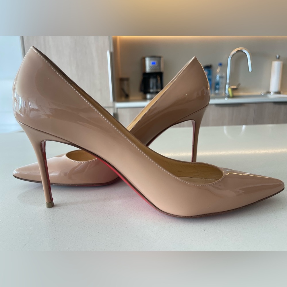 Christian Louboutin Kate Patent Leather Pumps Nude 85mm